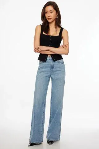 Snap Front Ribbed Tank Top