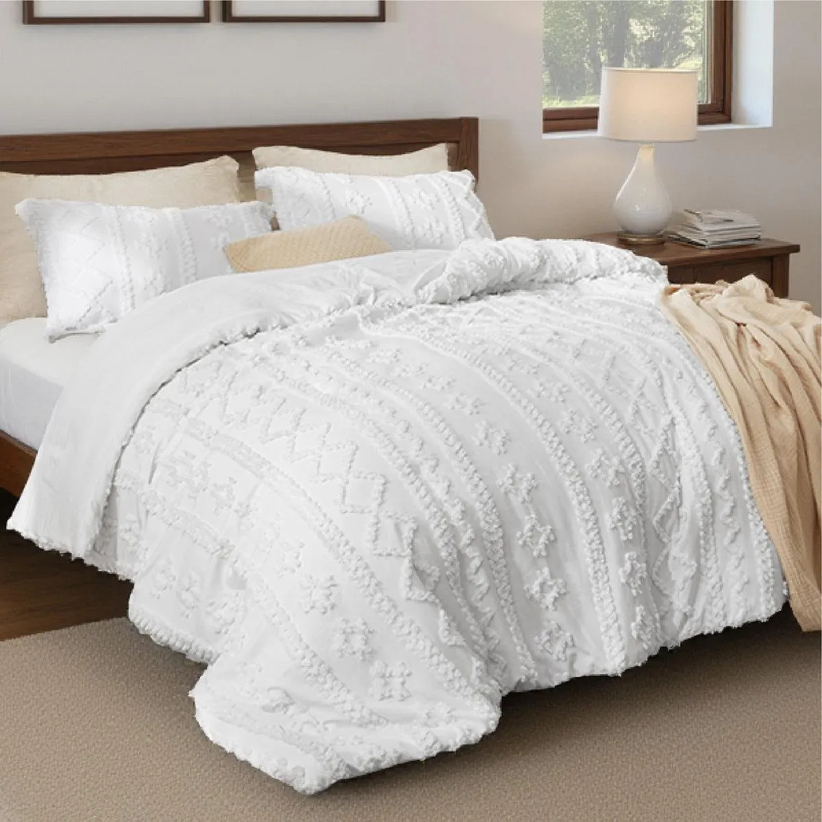Bedsure Tufted Boho Farmhouse Shabby Chic Embroidery Bedding Set for Halloween 199 GSM