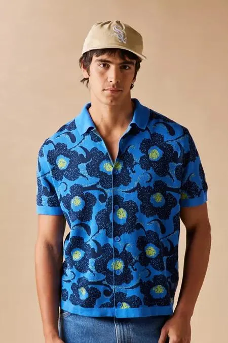 UO Floral Knit Short Sleeve Button-Down Shirt