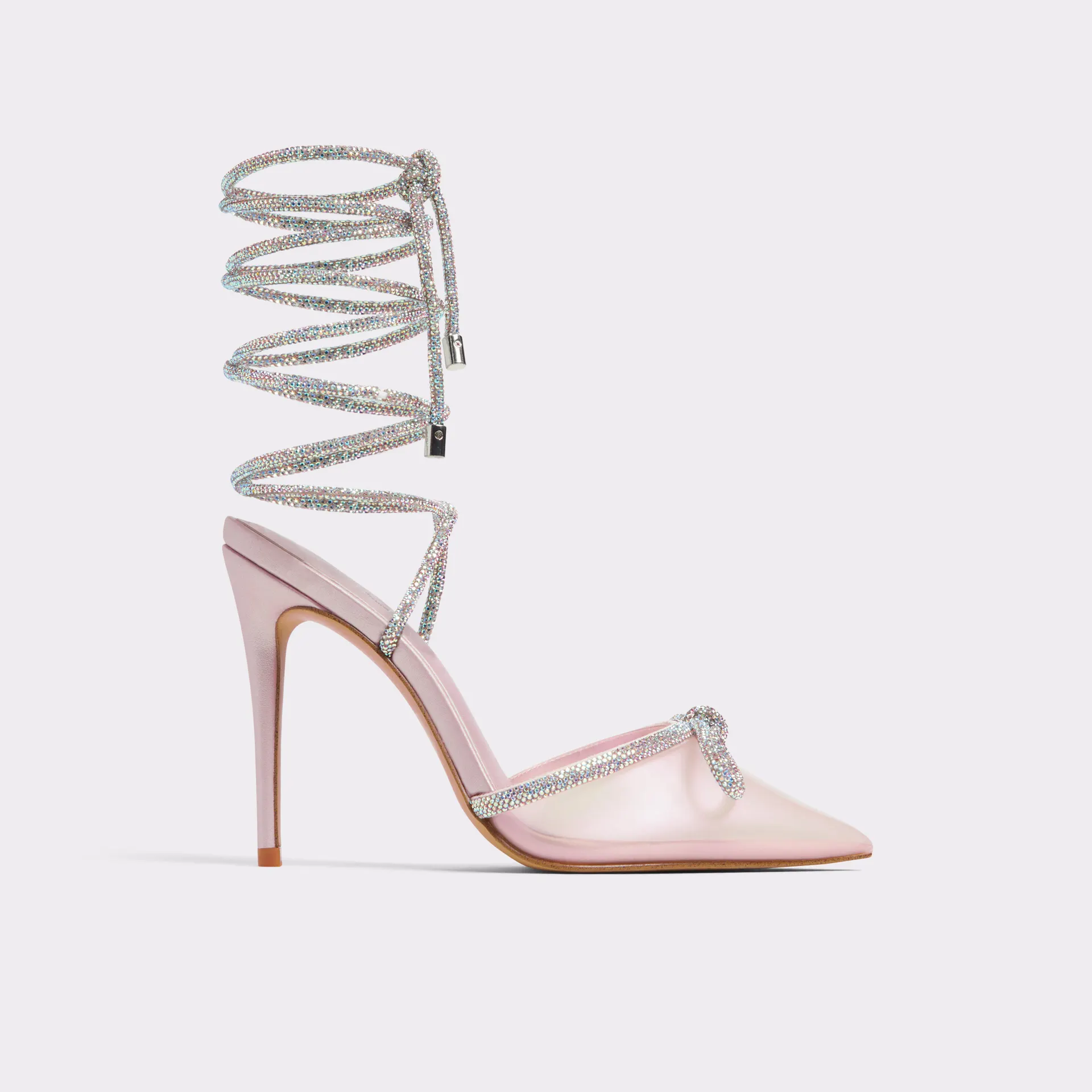 Chaussure à talon haut à lanières