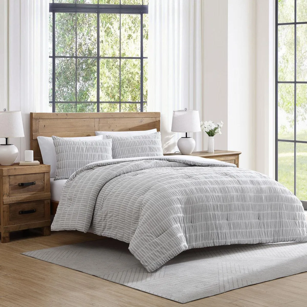 Tahari Home Ivy Puckered Seersucker Cotton Comforter Set