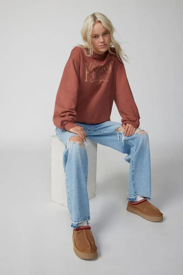 Portland Embroidered Pullover Sweatshirt
