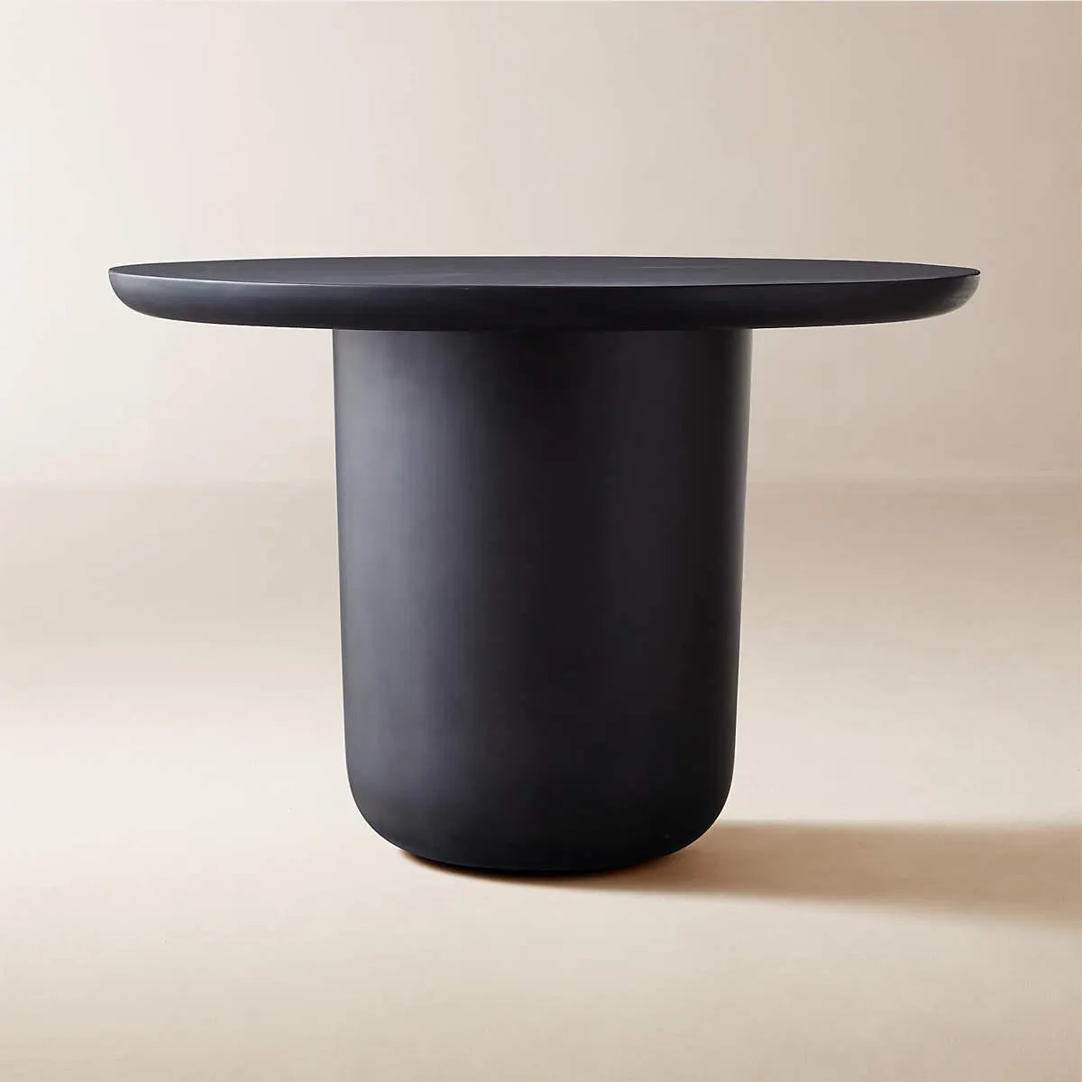 Lola Round Black Concrete Dining Table 45"