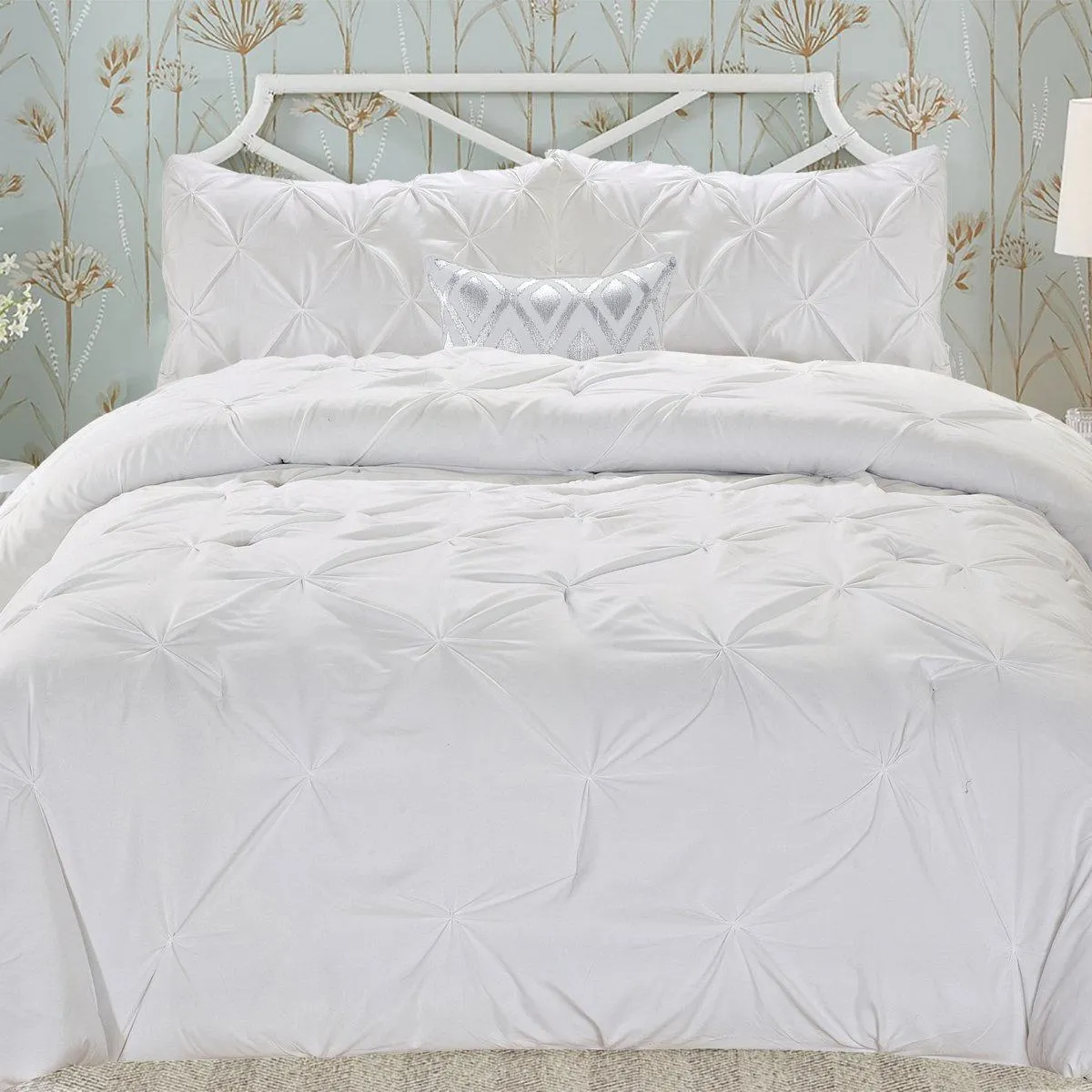 Traditional Pintuck Pleat Microfiber 3-Piece Comforter Set