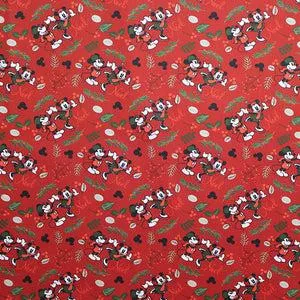 Winter Holiday IV Mickey Noel - 45" - 100% cotton