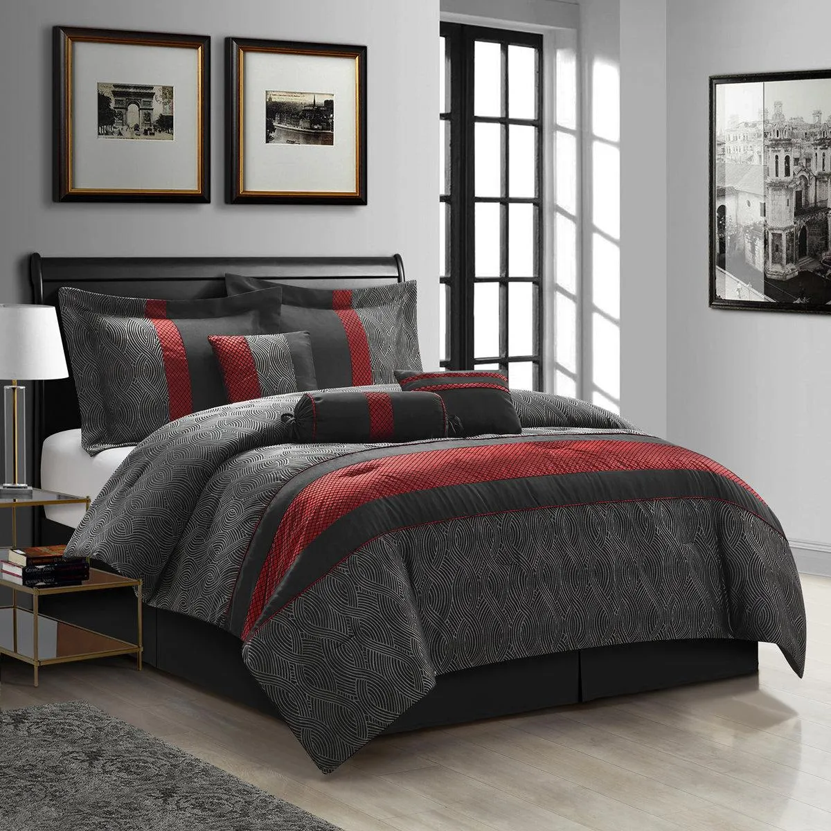 Taifa Modern & Contemporary Comforter Set
