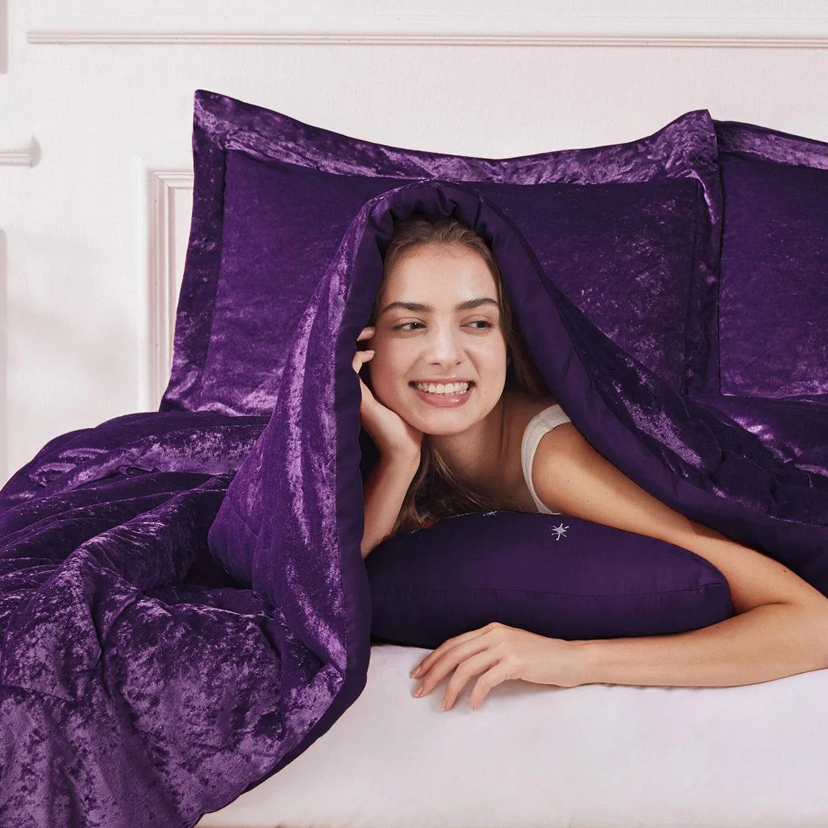 Felicia Crushed Velvet Comforter Set with Throw Pillow