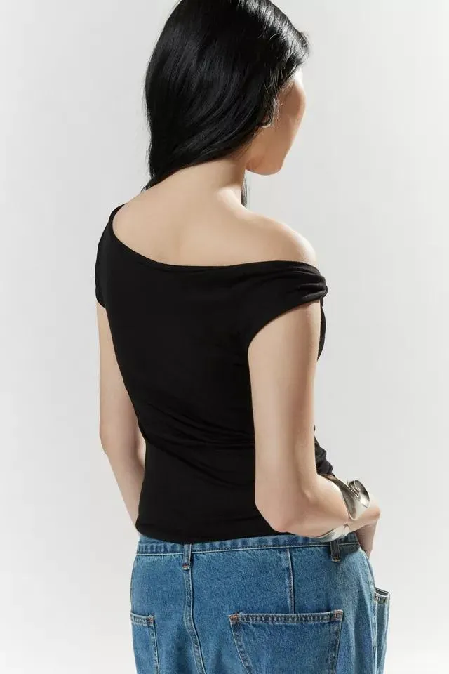 Silence + Noise Grace Fitted One-Shoulder Top
