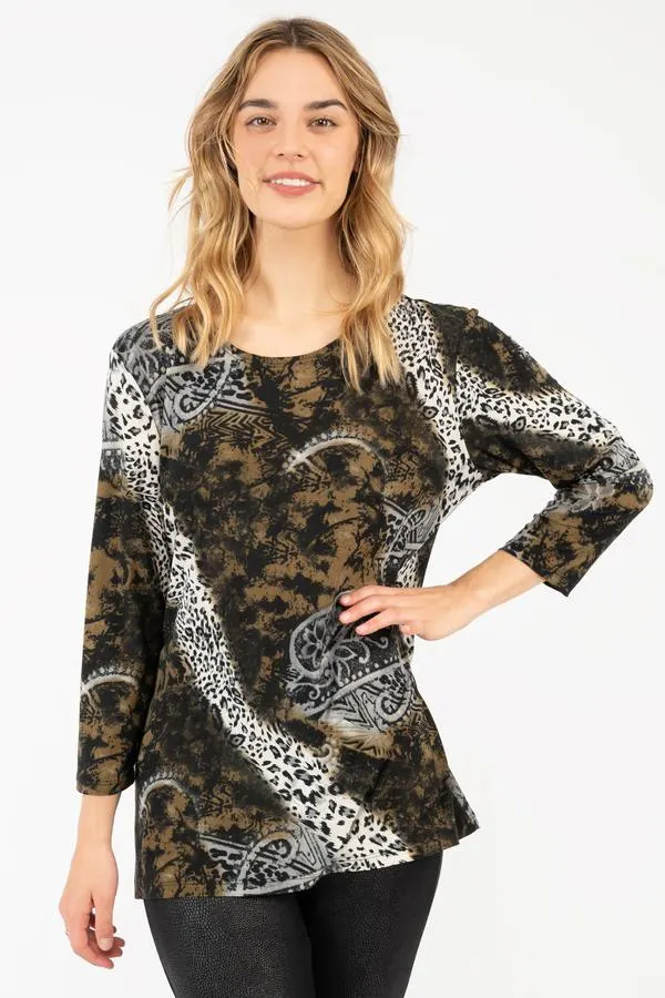 Wide neck printed top with 3/4 sleeves - Animal paisley
