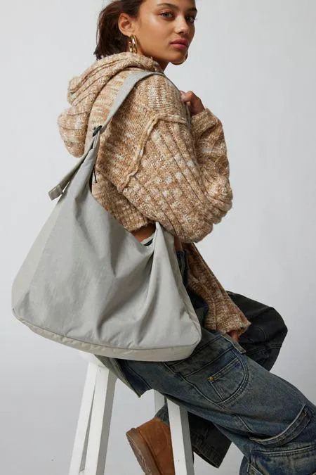 BAGGU Nylon Shoulder Bag