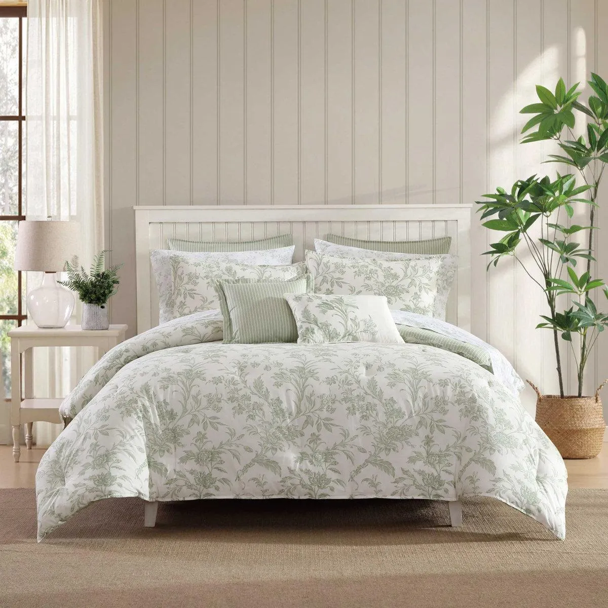 Laura Ashley Natalie Green Floral Cotton Comforter Bonus Set