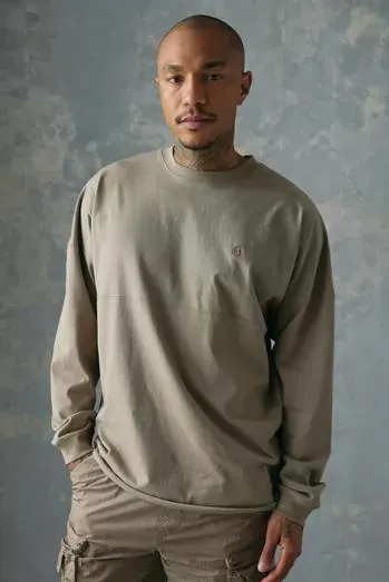 Standard Cloth Oversized Long Sleeve Tee
