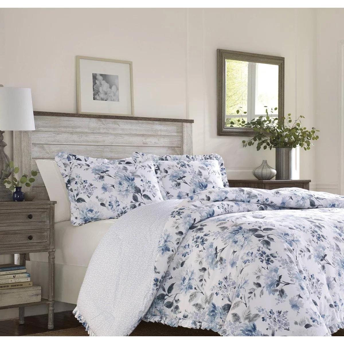 Laura Ashley Chloe Blue Cotton Comforter Set