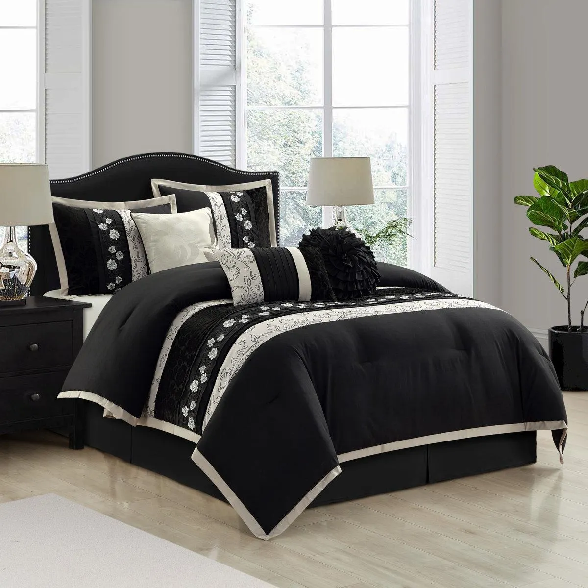 Riley 7 Piece Glam Comforter Set