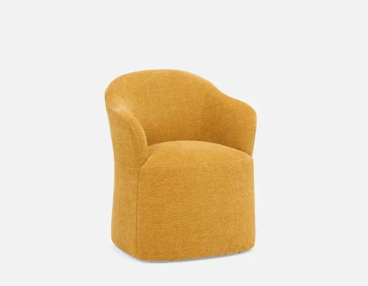 MAGNUS dining chair on caster wheels