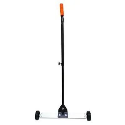 Magnet Broom