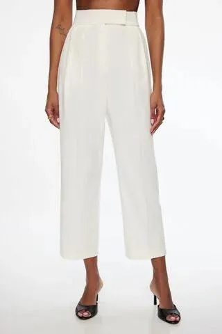 Pleated Carrot Pants