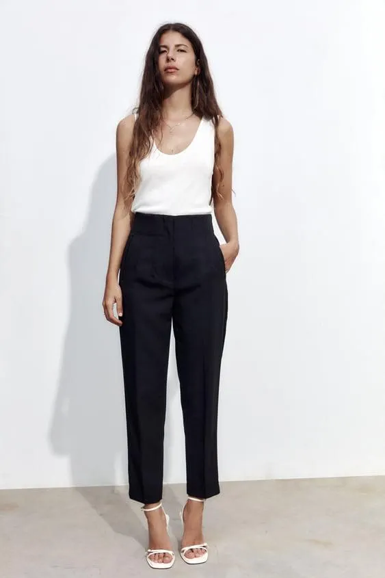 HIGH-WAISTED PANTS