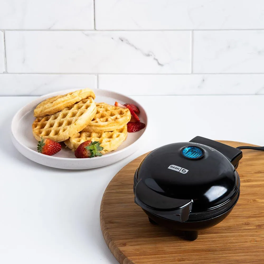 Dash Mini Round Waffle Maker (Black)