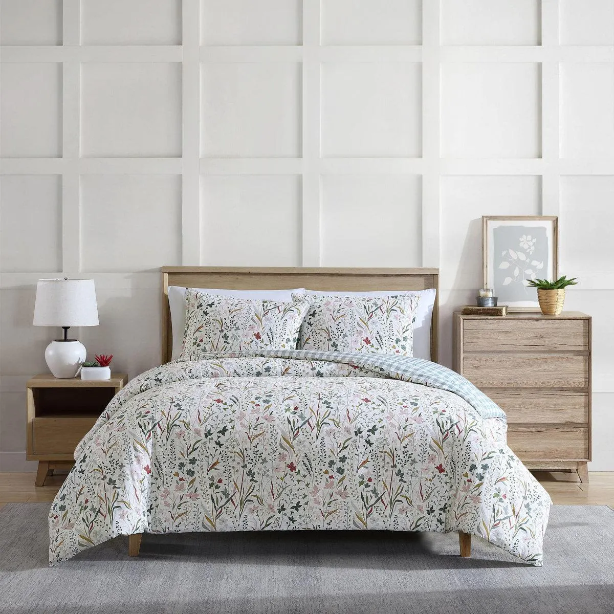 Varigated Eddie Bauer Woodland Forest Cotton Reversible Pink Comforter Set