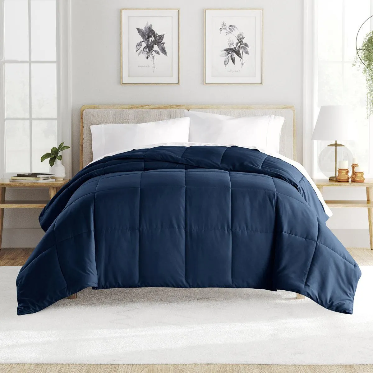 Soft Down-Alternative Essential Comforter