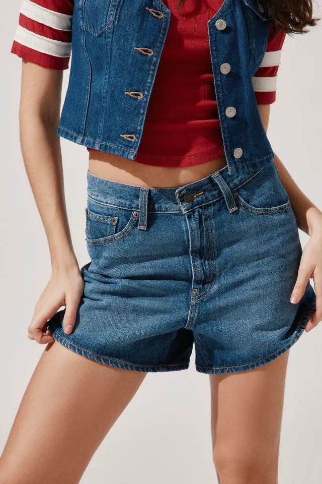 Levi’s® ‘80s Denim Mom Short