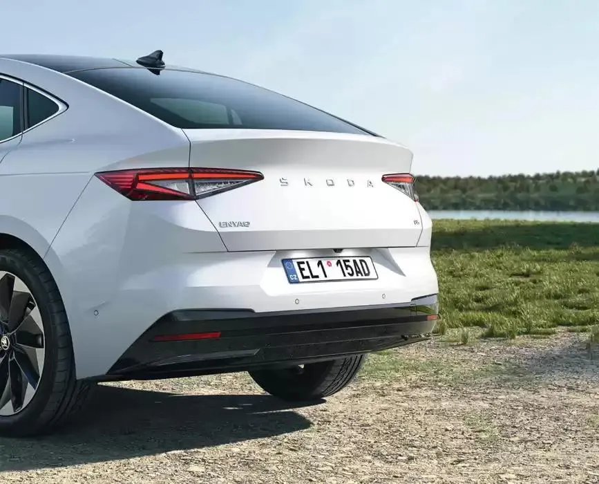 Prospekt Enyaq Coupé RS von 24. Oktober bis 7. November 2024 - Prospekt seite  55