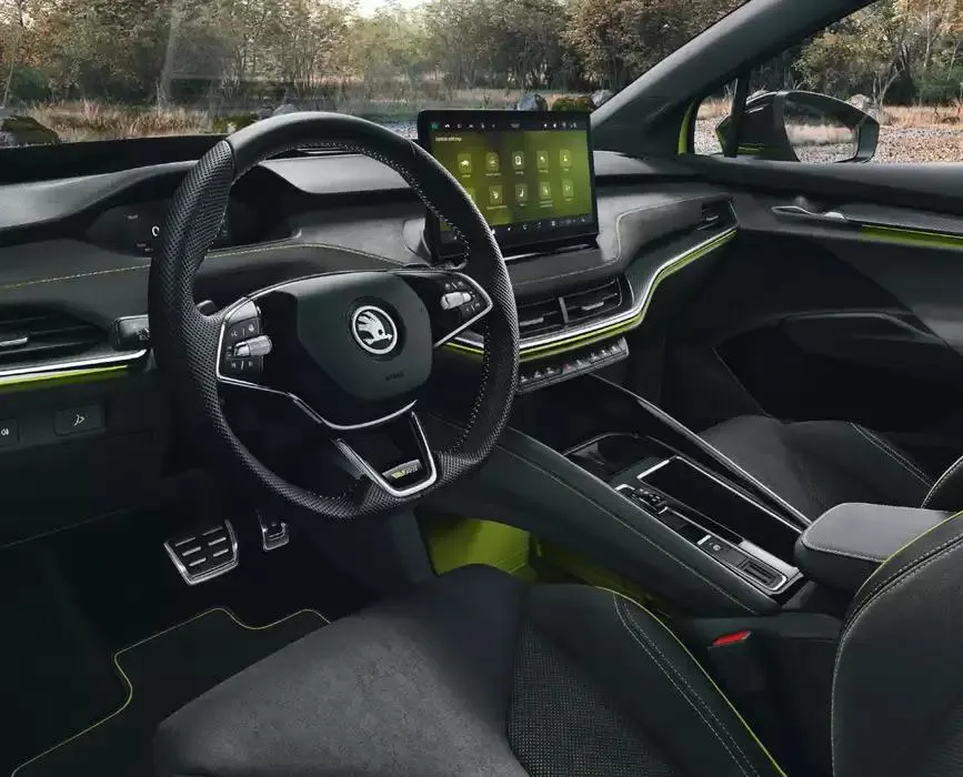 Prospekt Enyaq Coupé RS von 24. Oktober bis 7. November 2024 - Prospekt seite 68