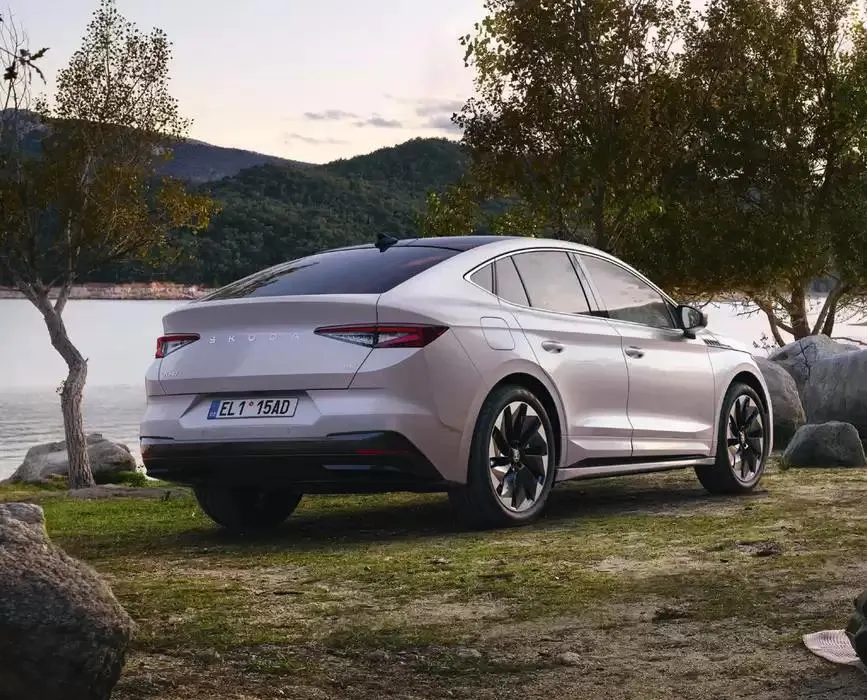 Prospekt Enyaq Coupé RS von 24. Oktober bis 7. November 2024 - Prospekt seite  32