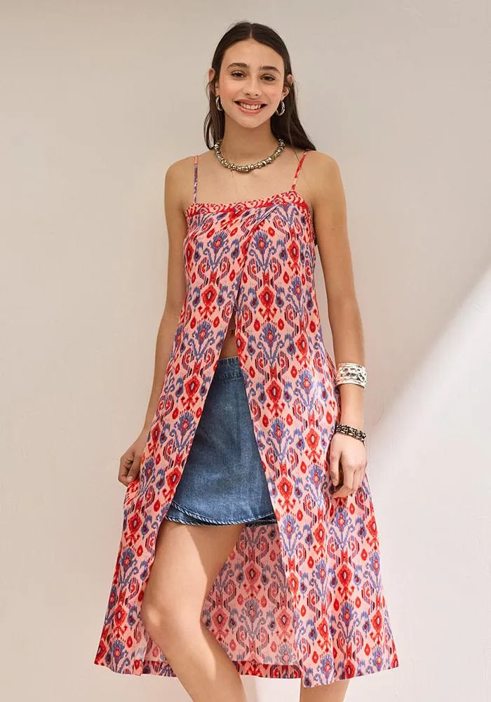 Blusa larga con abertura en delantero