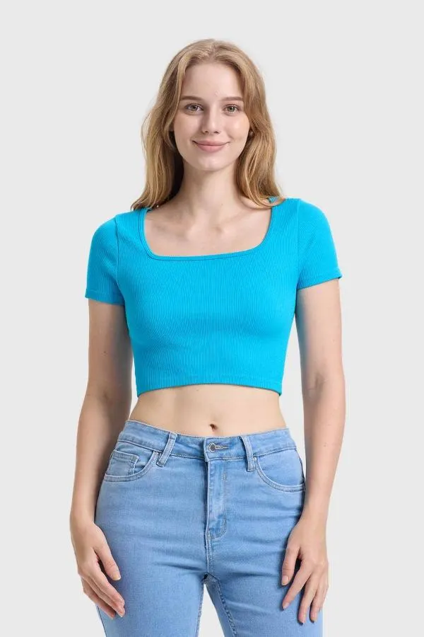 Polera mujer escote cuadrado azul claro