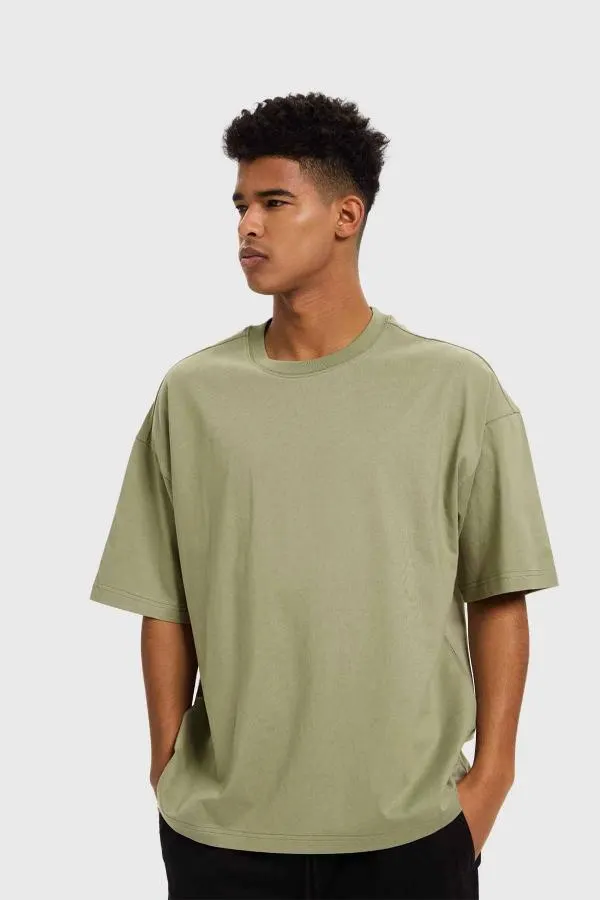 Polera hombre oversize verde claro i