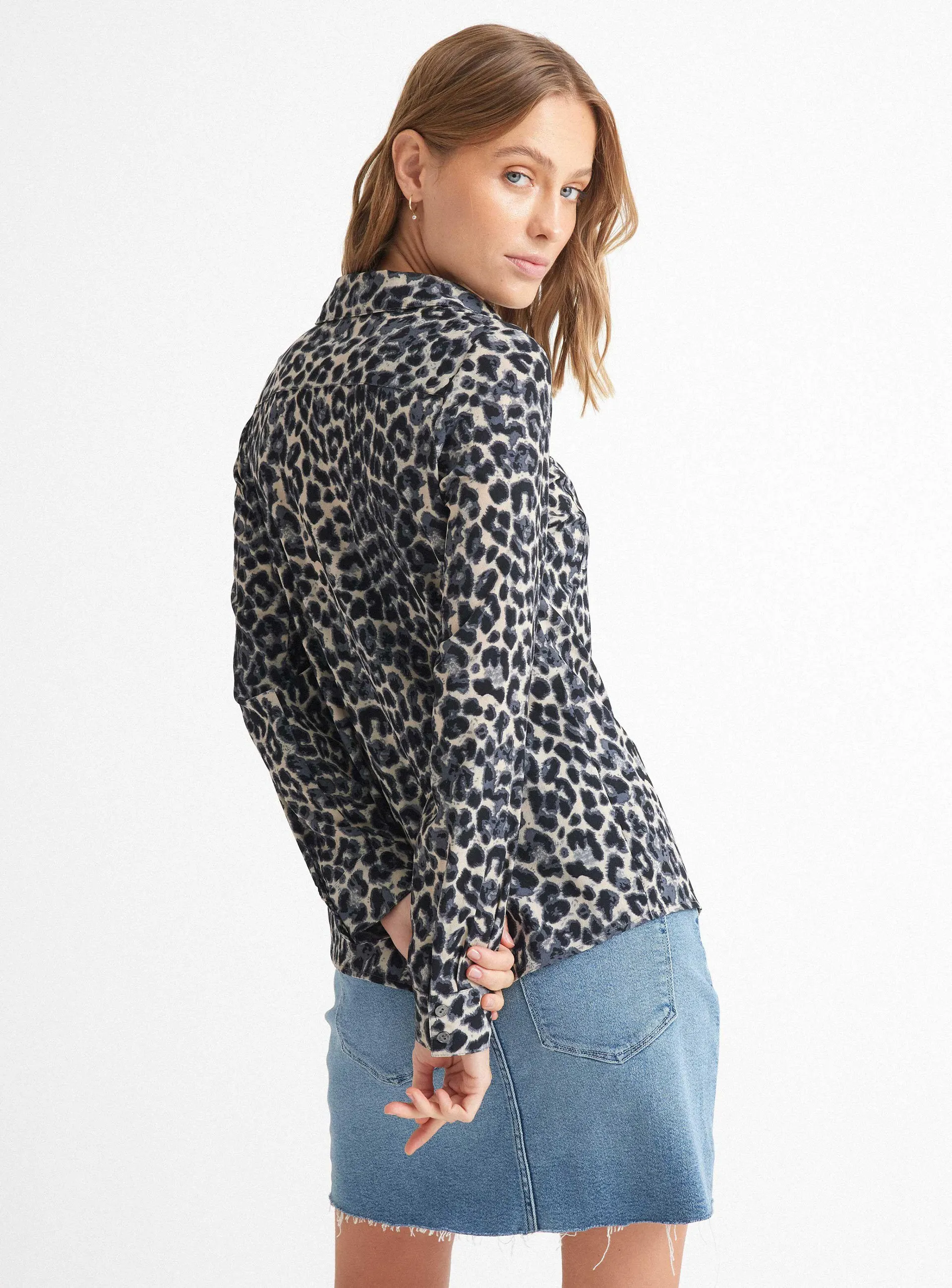 Blusa Bcbg Animal Print Talla XS