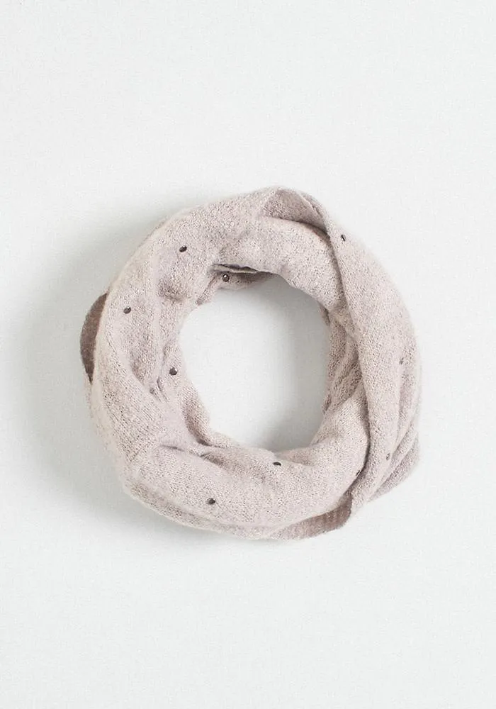 Bufanda Loop Mini Tachas U Gris Claro 1