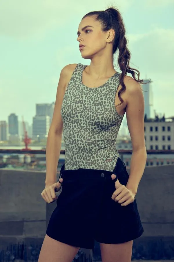 Polera mujer body basic beige