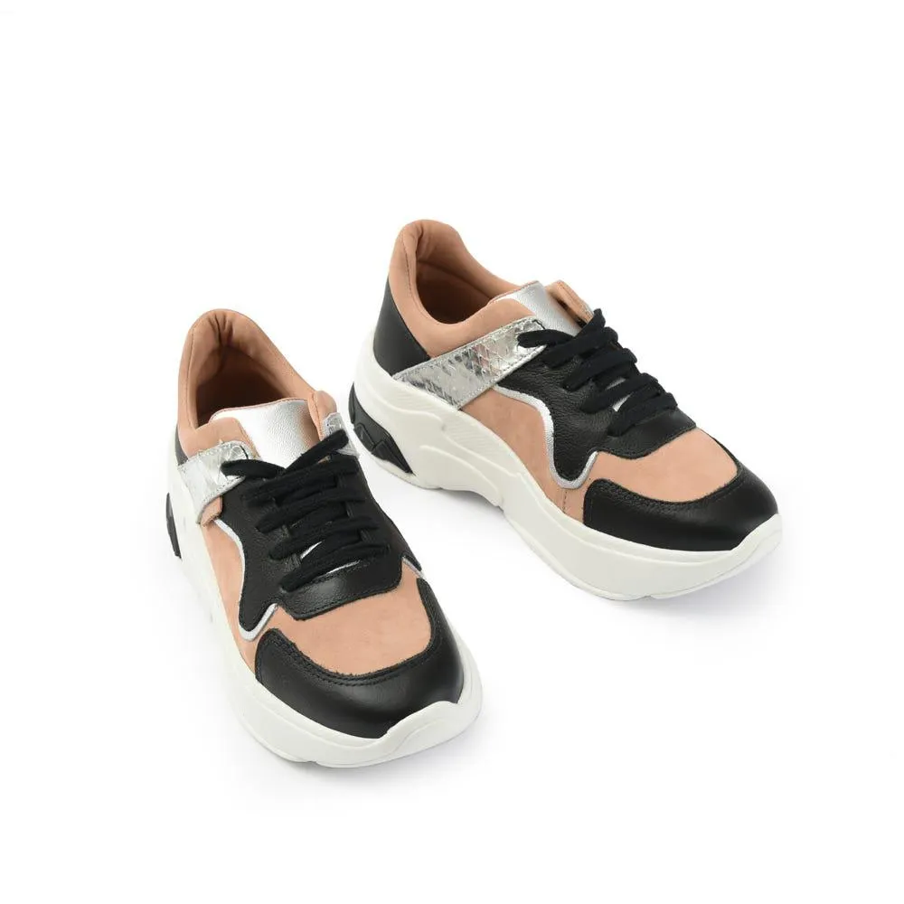 Monica zapatilla color especial