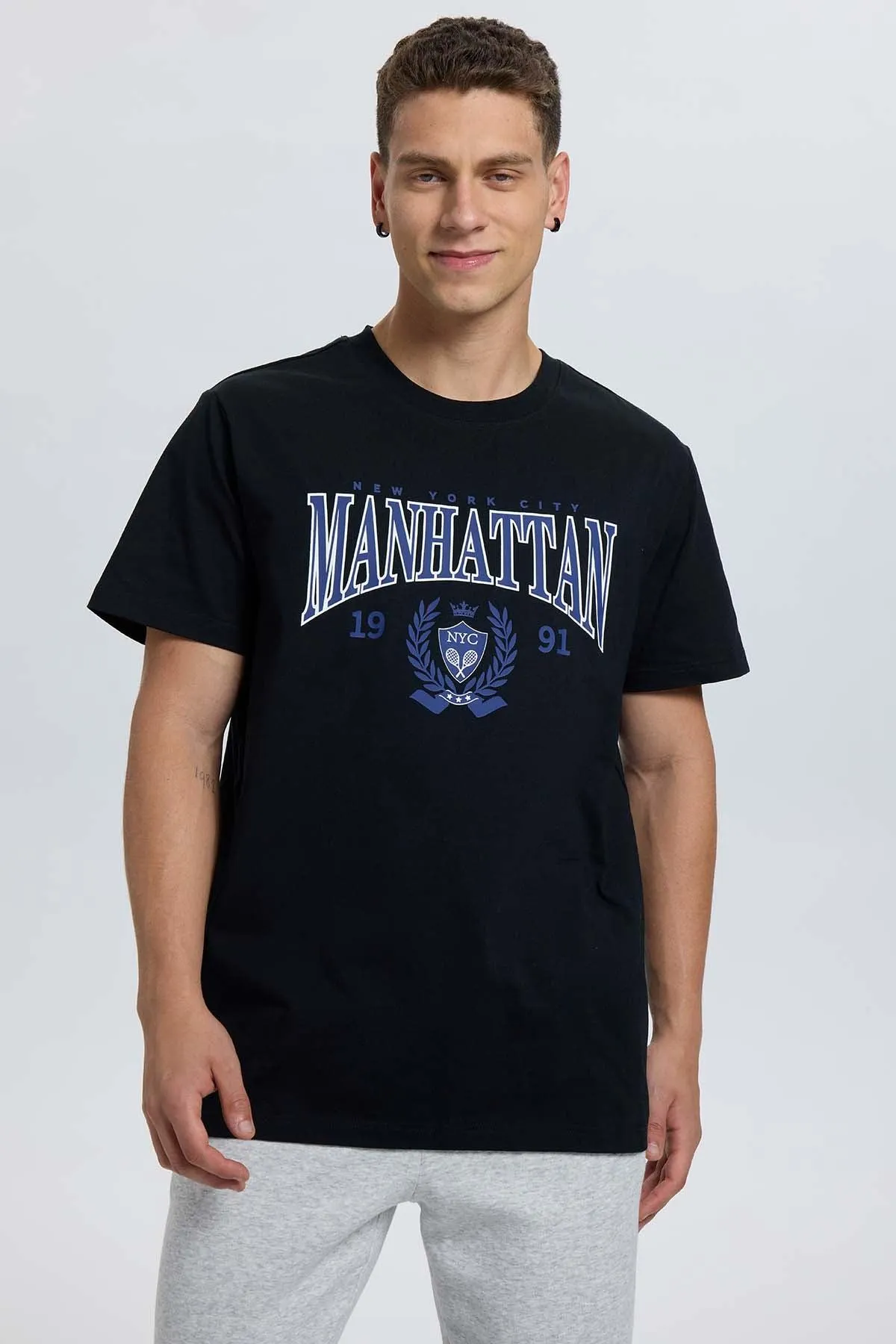 Polera Hombre Print College Negro