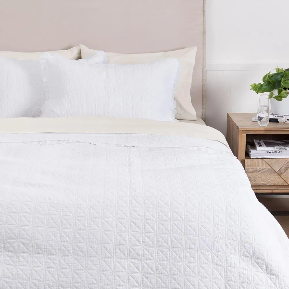 Cubrecama Quilt Florencia King Blanco