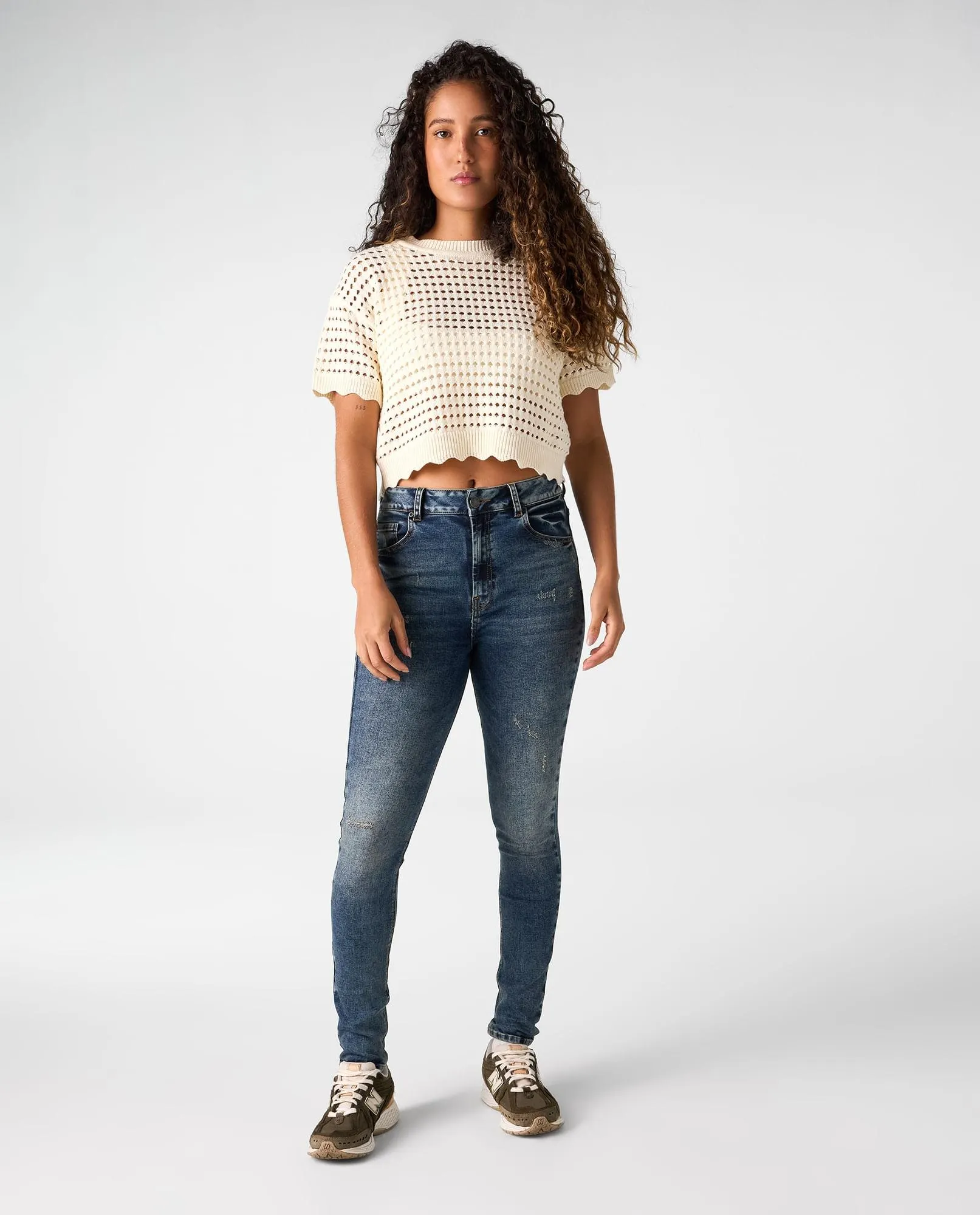 Jean Jegging tono medio para mujer