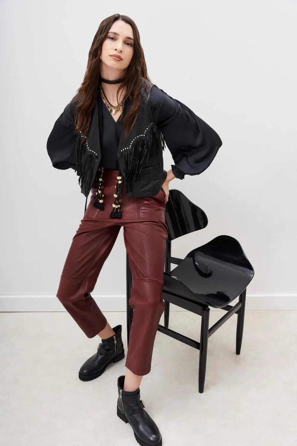 pantalon recto new cuero