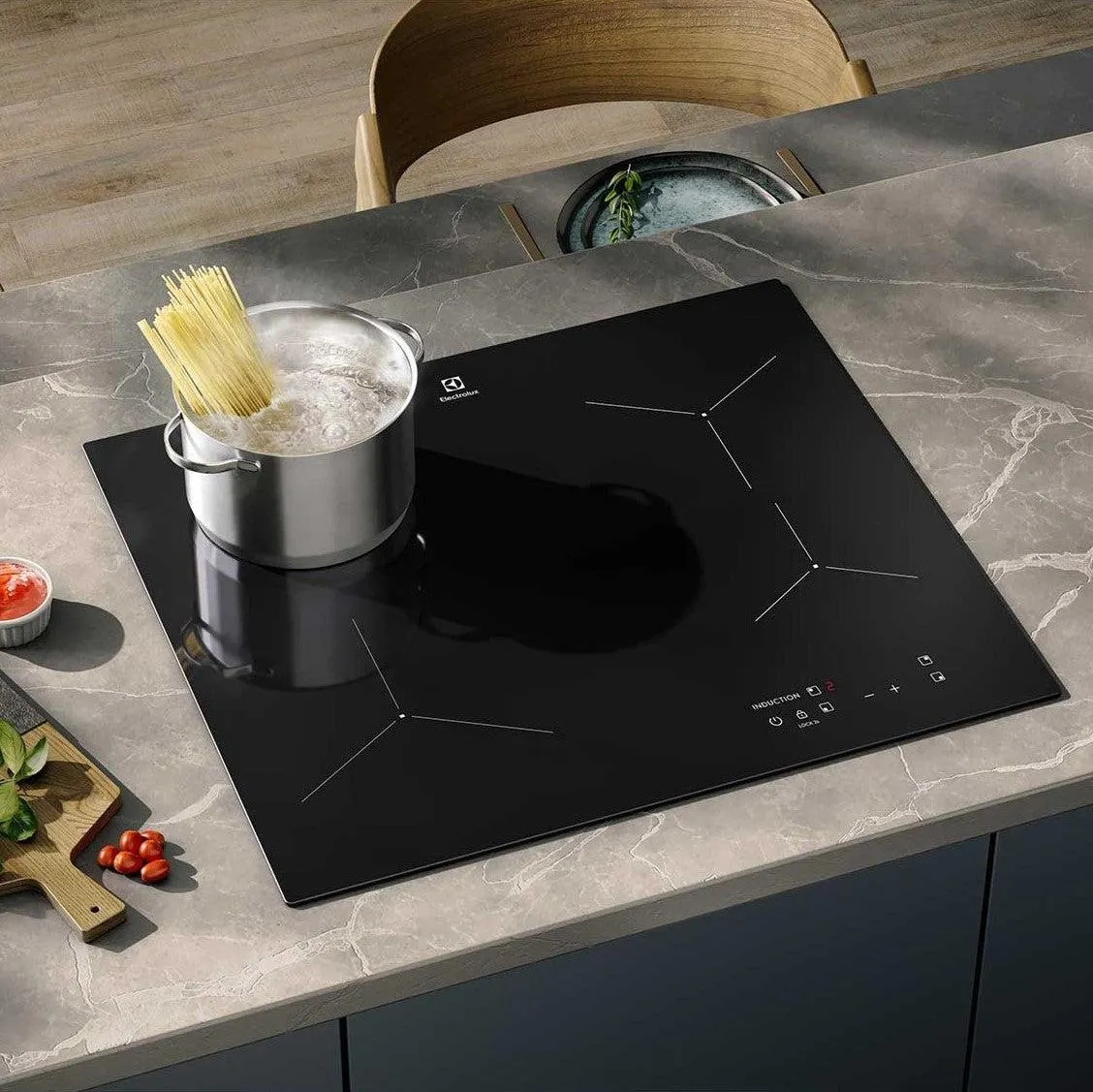 Encimera a Inducción 4 Platos Vitrocerámica y PowerBoost IE6LP Electrolux