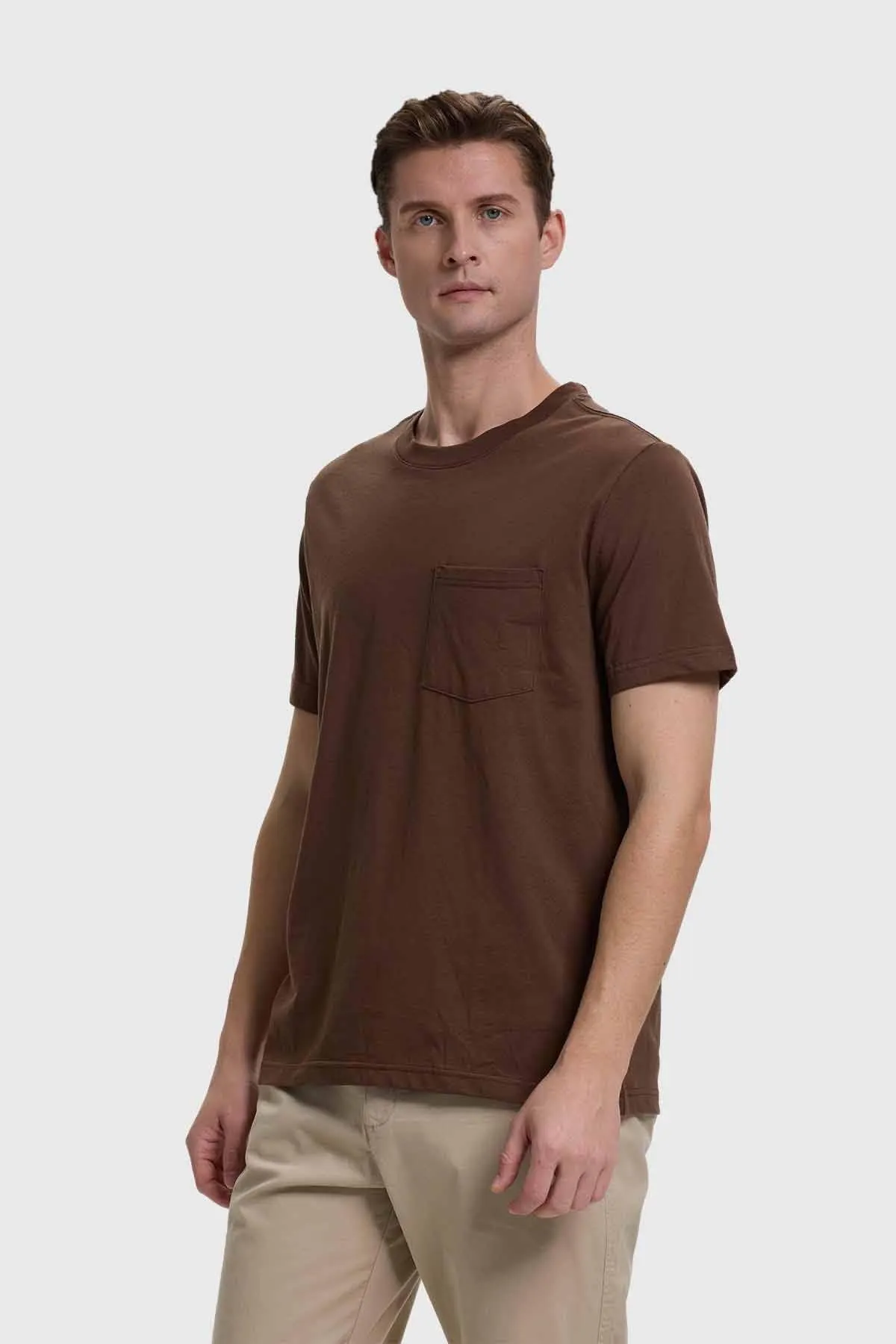 Polera Hombre Básica Con Bolsillo Chocolate
