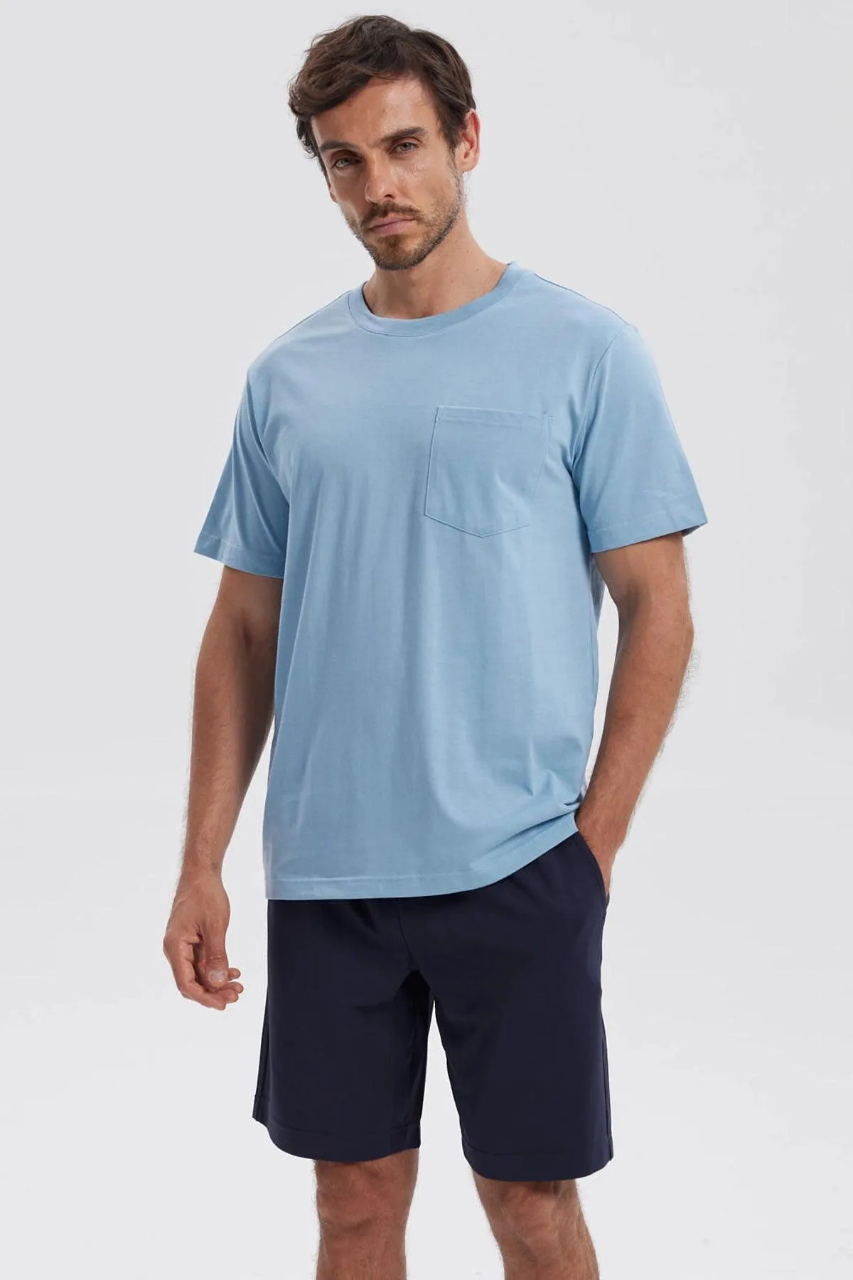 Polera Hombre Básica Con Bolsillo Celeste Claro