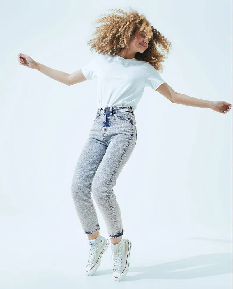 Jean Momfit claro para mujer