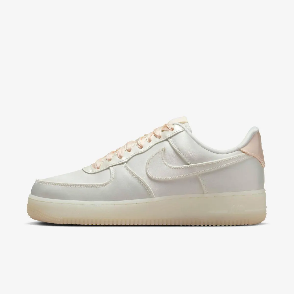 Nike Air Force 1 ’07 LV8