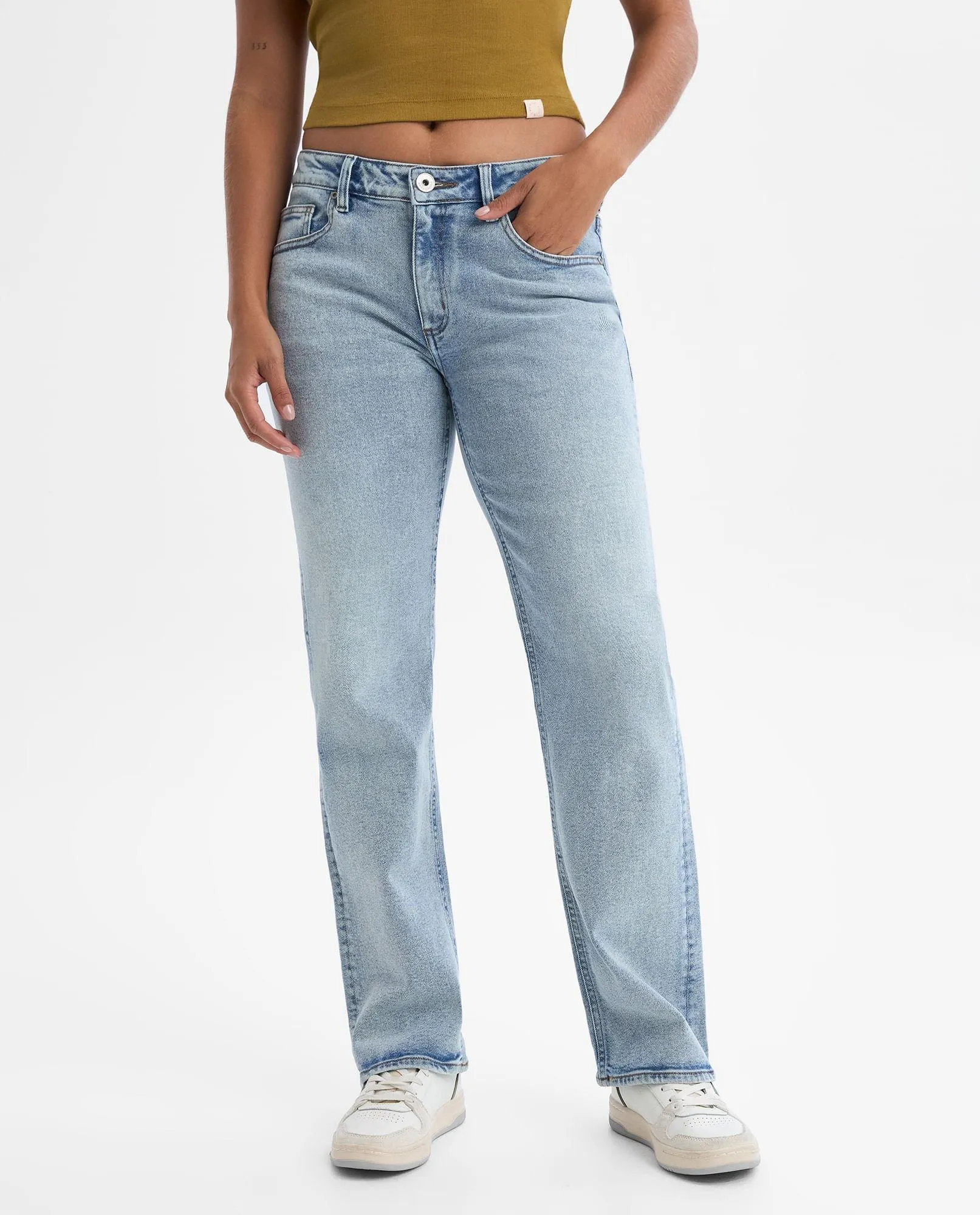 Jean Straight tono claro para mujer