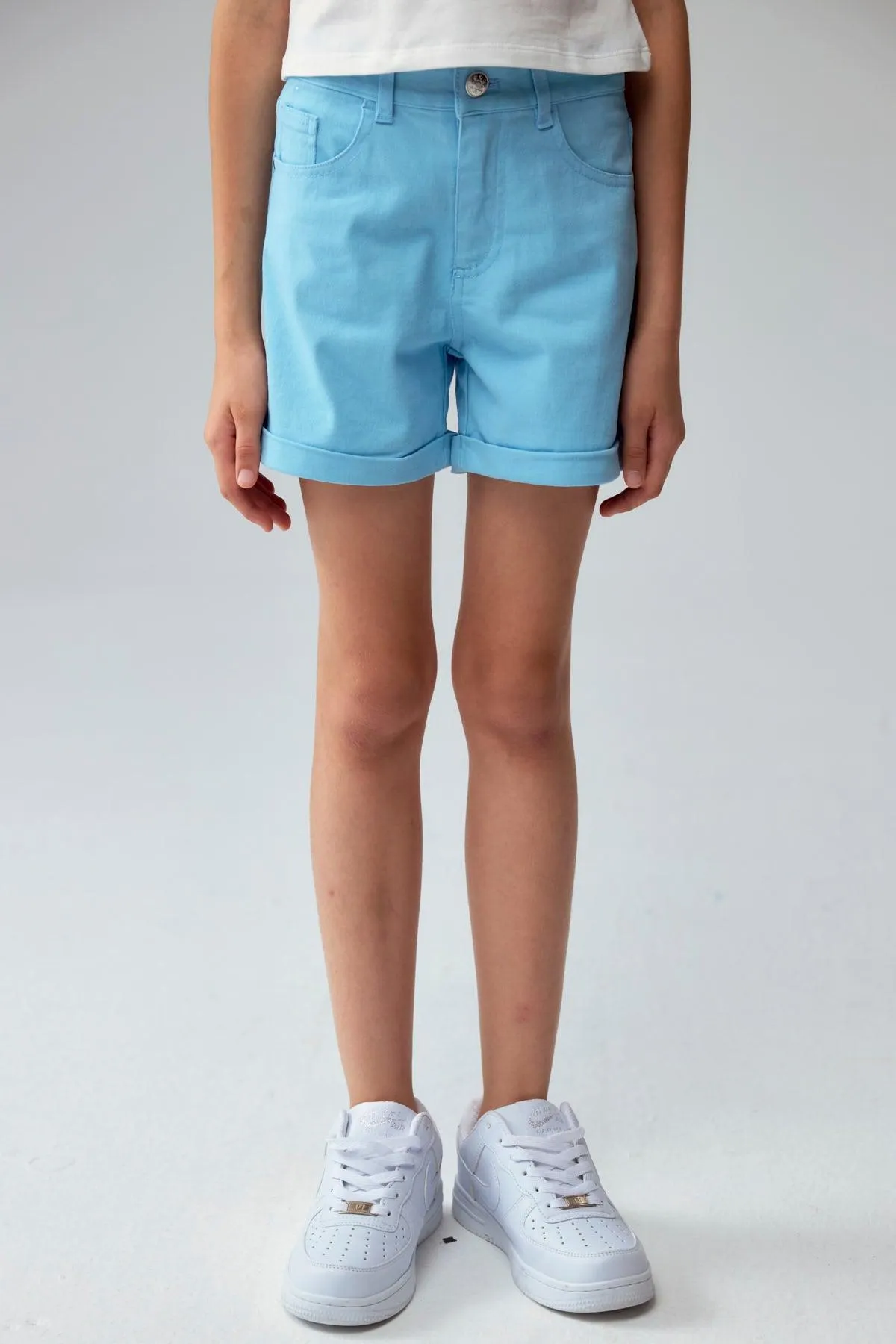 Short Niña Gabardina Básico Celeste