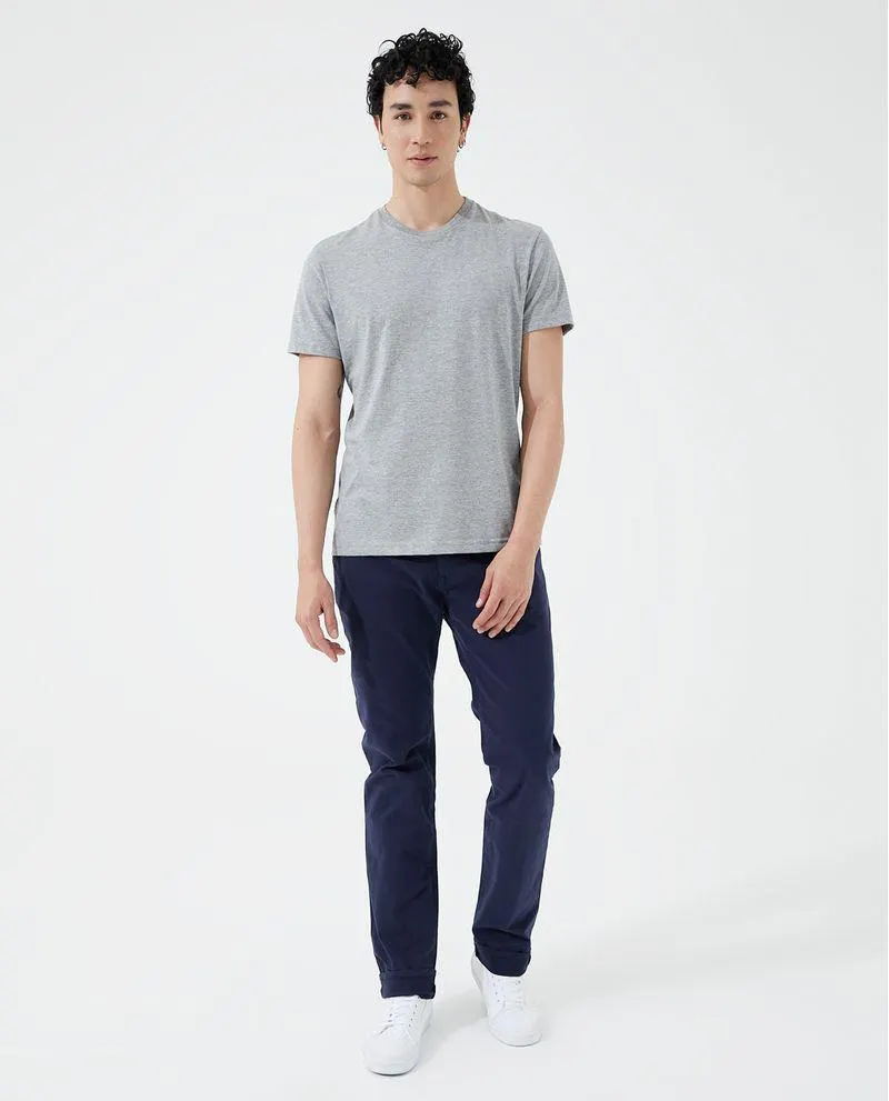 Pantalón tipo chino para hombre