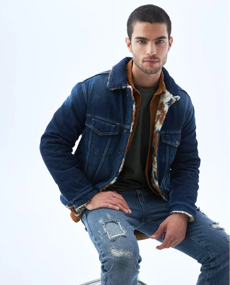 Chaqueta tipo trucker para hombre