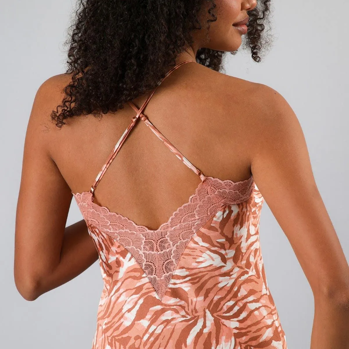 Camisola Satin Encaje Escote Y Basta